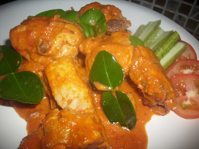 AMIE S LITTLE KITCHEN Ayam Masak  Opor 