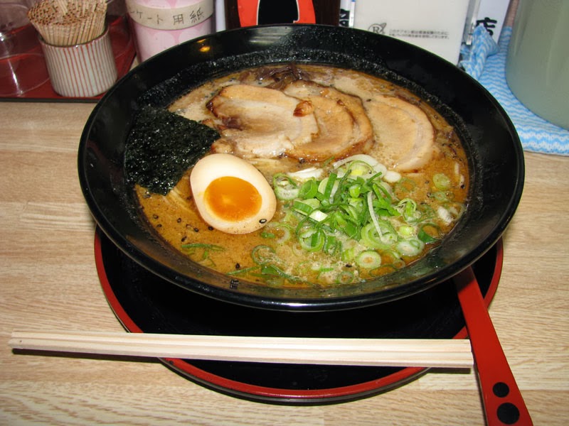 熊本ラーメン探訪ローラー作戦 熊本市中央区 黒龍紅 新市街店 チャーシュー麺