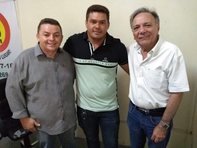 TAMBORIL:.  EMPRESÁRIO CHAGAS MELO SE FILIA AO PSDB E EX PREFEITO CHICO TIMBÓ AFIRMA QUE O PARTIDO TERÁ CANDIDATO A PREFEITO EM 2020.