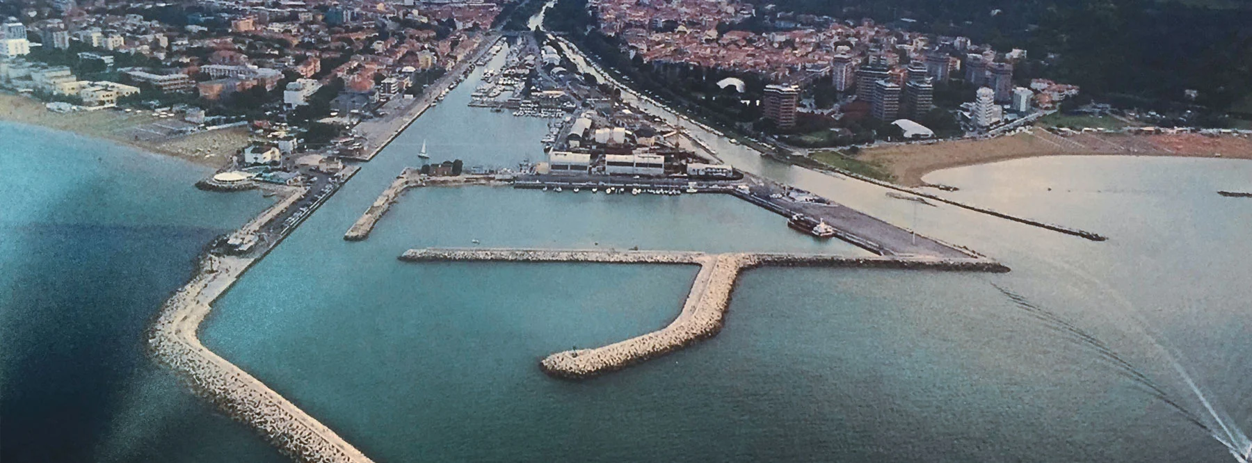 Porto di Ortona: avvio del consolidamento della banchina di Riva