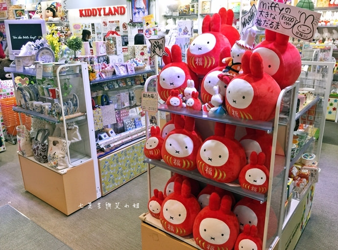 37 東京 原宿 表參道 KiddyLand 卡娜赫拉的小動物 PP助與兔兔 史努比 Snoopy Hello Kitty 龍貓 Totoro 拉拉熊 Rilakkuma 迪士尼 Disney