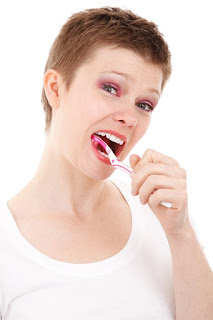penyebab plak pada gigi