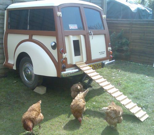 Chicken Coupe 1971 Morris Traveler Art Car - After