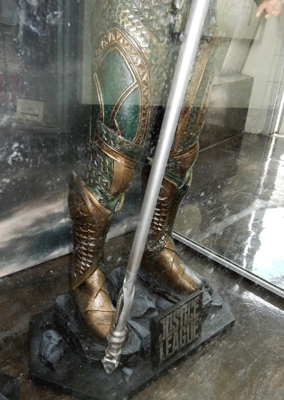 Aquaman costume legs