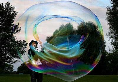 giant soap bubbles