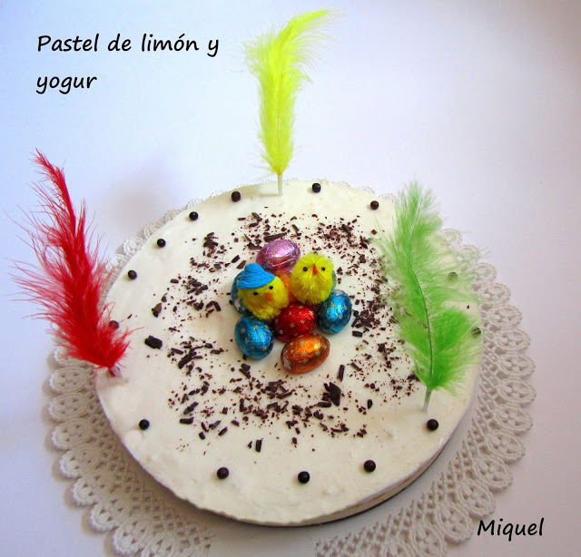 Pastel de limón y yogur (Mona de Pascua)