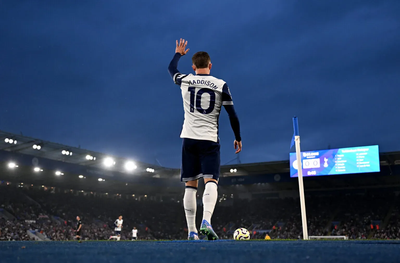 Why players raise hand when taking corner-kick