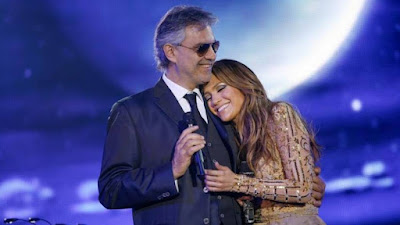 Andrea Bocelli e Jennifer Lopez -  QUIZAS, QUIZAS, QUIZAS,  - accordi, testo e video, karaoke, midi