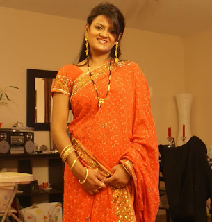 hot blouse Saree image