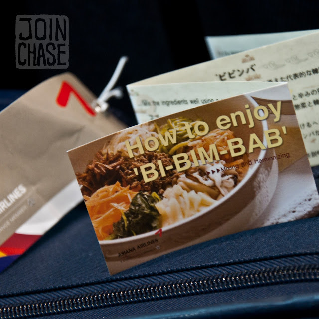 Instructions on how to enjoy bibimbap from Asiana Airlines.