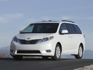 Toyota Sienna 2011