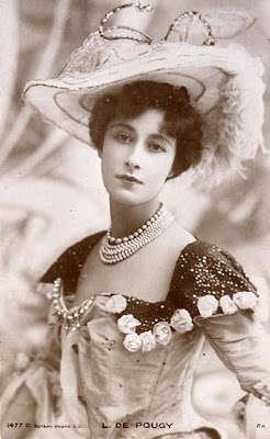 Picture Postcards on Liane De Pougy  2 July 1869     26 December 1950   Was A Folies