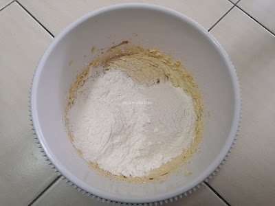 resepi mudah buat biskut untuk baby, biskut baby, biskut baby tanpa gula, homemade biskut baby tanpa gula, resepi biskut baby 3 bahan paling senang nak buat, resepi biskut bayi cair di mulut, buat sendiri bsikut baby, resepi biskut raya untuk bayi yang sedap, resepi biskut kurma baby, resepi biskut kurma baby yang cair di mulut, biskut baby homemade, resepi biskut kurma bayi yang cair dimulut, biskut baby  bulan, resepi biskut teething, resepi biskut baby melt in mouth, resepi biskut bites