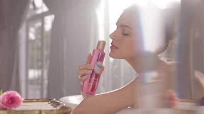 SENSASI MANDI PARFUM DENGAN VITALIS PERFUMED BODY WASH 