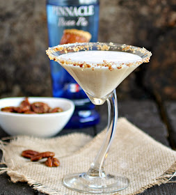 A Cocktail Life, a Martini and a Sweet Pecan