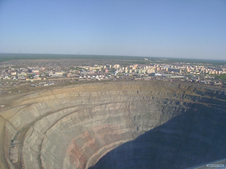 mir-diamond-mine-4