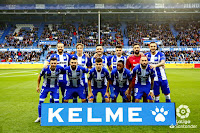 DEPORTIVO ALAVÉS. Temporada 2019-20. Laguardia, Tomás Pina, Lucas Pérez, Ximo Navarro, Pacheco, Joselu. Luis Rioja, Rubén Duarte, Martín Aguirregabiria, Wakaso y Aleix Vidal. DEPORTIVO ALAVÉS 1 REAL MADRID C. F. 2. 30/11/2019. Campeonato de Liga de 1ª División, jornada 15. Vitoria, Álava, estadio de Mendizorroza (19.357 espectadores). GOLES: 0-1: 52’, Sergio Ramos. 1-1: 65’, Lucas Pérez, de penalti. 1-2: 69’, Carvajal.