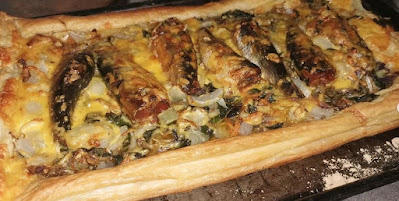 Puff pastry pizza with Pilchards