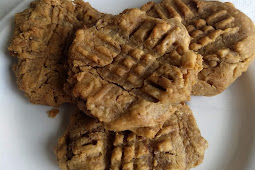 5 Ingredient, Plant Based Peanut Butter Cookies 