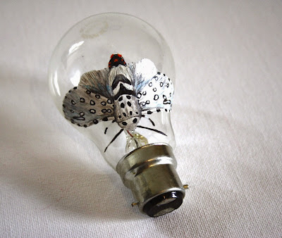 light bulb artwork ideas