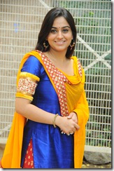 aksha_latest_photoshoot_stills