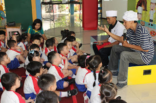 Pembelajaran Variatif KB Kalam Kudus 2020: Membuat Pizza