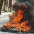 Protestan en Las Peñas de Montecristi por arreglo de la carretera