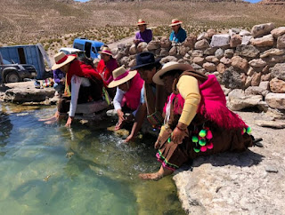 Grupo de Aymaras en el norte de Chile