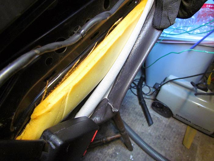 Crawls Backward (When Alarmed): Sagging Car Seatback Pocket Repair on the  c900 Seat