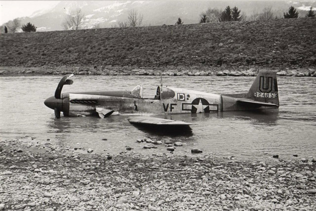 P-51 in Switzerland worldwartwo.filminspector.com