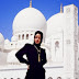 Rihanna fue ECHADA de la Gran Mezquita de Abu Dhabi luego de sesión de fotos!