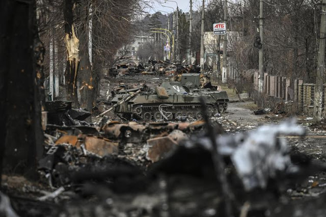 Колонна российских танков, уничтоженная украинской армией