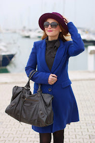 Paola Frani cappotto, Ecua-Andino hat, cobalt blue coat, Balenciaga work bag, Fashion and Cookies, fashion blogger