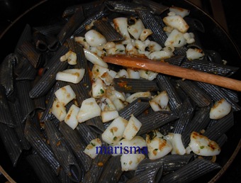penne con sepia, mezcla