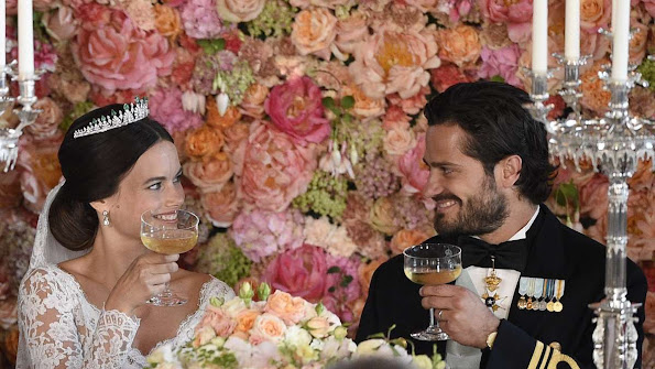 Swedish Royal Family held a wedding dinner in honor of Prince Carl Philip and Princess Sofia at the Royal Palace