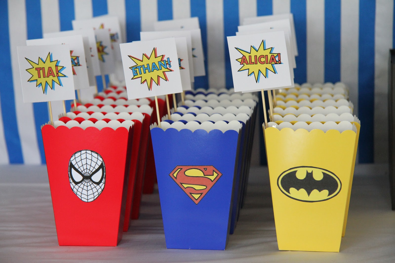 Leonie39;s Cakes and Parties.. .: SUPERHERO PARTY