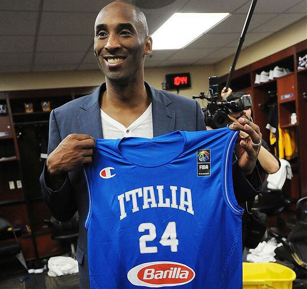 Basket: una maglia della Nazionale azzurra per celebrare Kobe Bryant