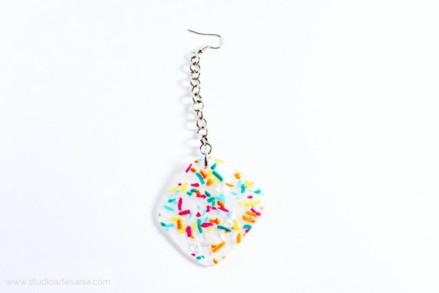 DIY Translucent and colorful polymer clay jewelry