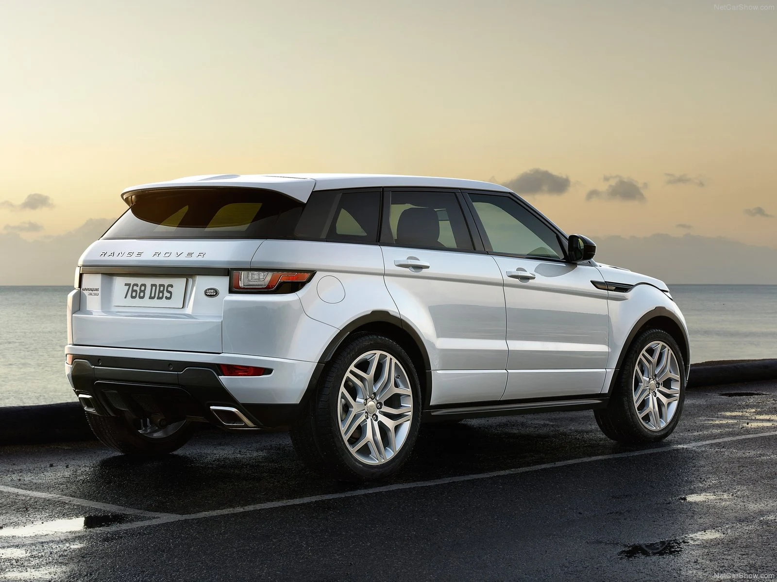 Hình ảnh xe ô tô Land Rover Range Rover Evoque 2016 & nội ngoại thất