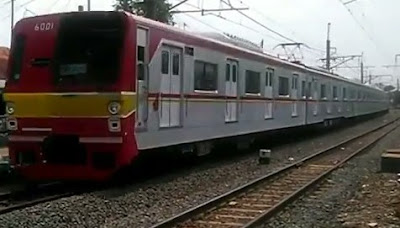 KRL Rangkasbitung Angke