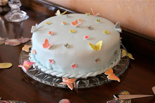 Butterfly Birthday Cake on Lisa Schroeder S Blog   About My Next Ya Novel  Falling For You
