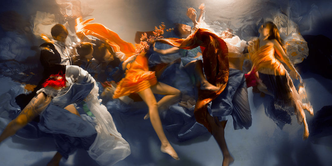 Astonishing Underwater Photos Look Like Baroque Paintings