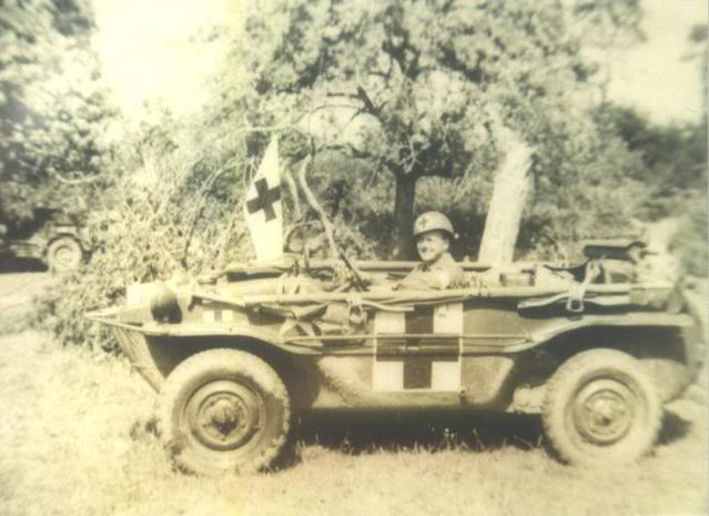 Medical Schwimmwagen du 70 Tank Destroyer Bataillon en Normandie 