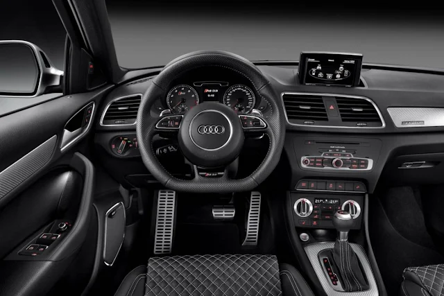 Audi RS Q3 - painel