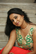 Ishika singh latest glam pics-thumbnail-41