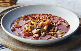 White Bean and Chorizo Soup With Crostini