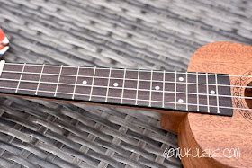 Tanglewood TWT1 Ukulele fingerboard