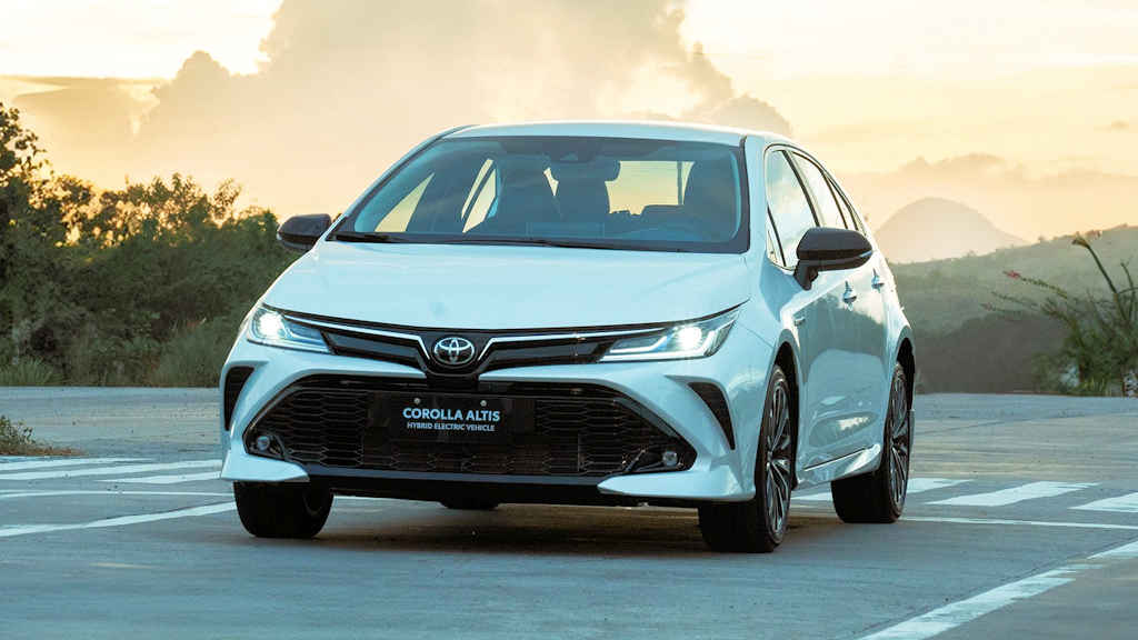 Toyota Corolla Cross 2024 Price Philippines, Specs & February Promos