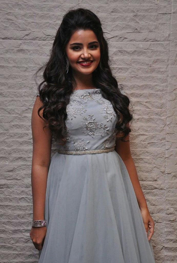 Actress AnupamaParameshwaran Latest HD Images