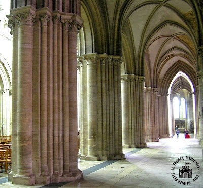 BAYEUX (14) - Cathédrale Notre-Dame (Intérieur)